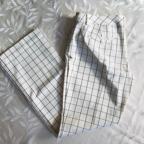 Express Barely Boot Editor Grid Pants - Picture 2 of 5